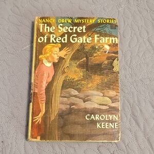 Nancy Drew #6 The Secret of Red Gate Farm Book